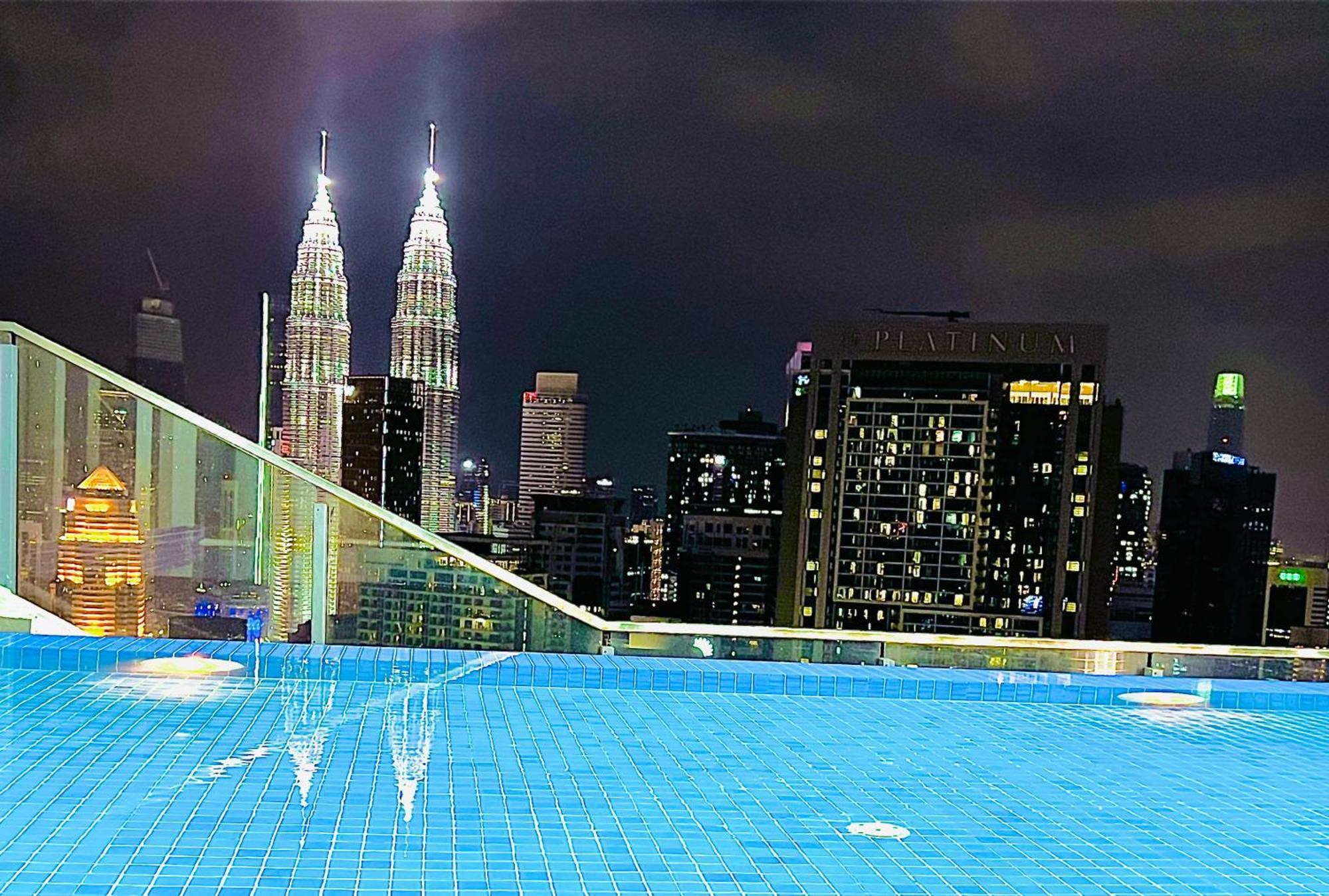 Klcc The Luxe Colony Skypool By Tasrifa Apartment Kuala Lumpur