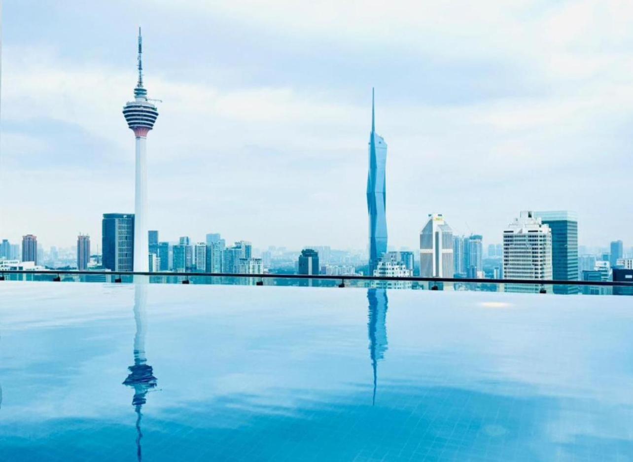 Klcc The Luxe Colony Skypool By Tasrifa Kuala Lumpur